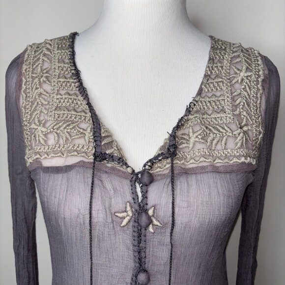 FREE PEOPLE Blouse Women's Top Blouse  Sheer Lace Long Sleeve Gray no size tag - Picture 3 of 16